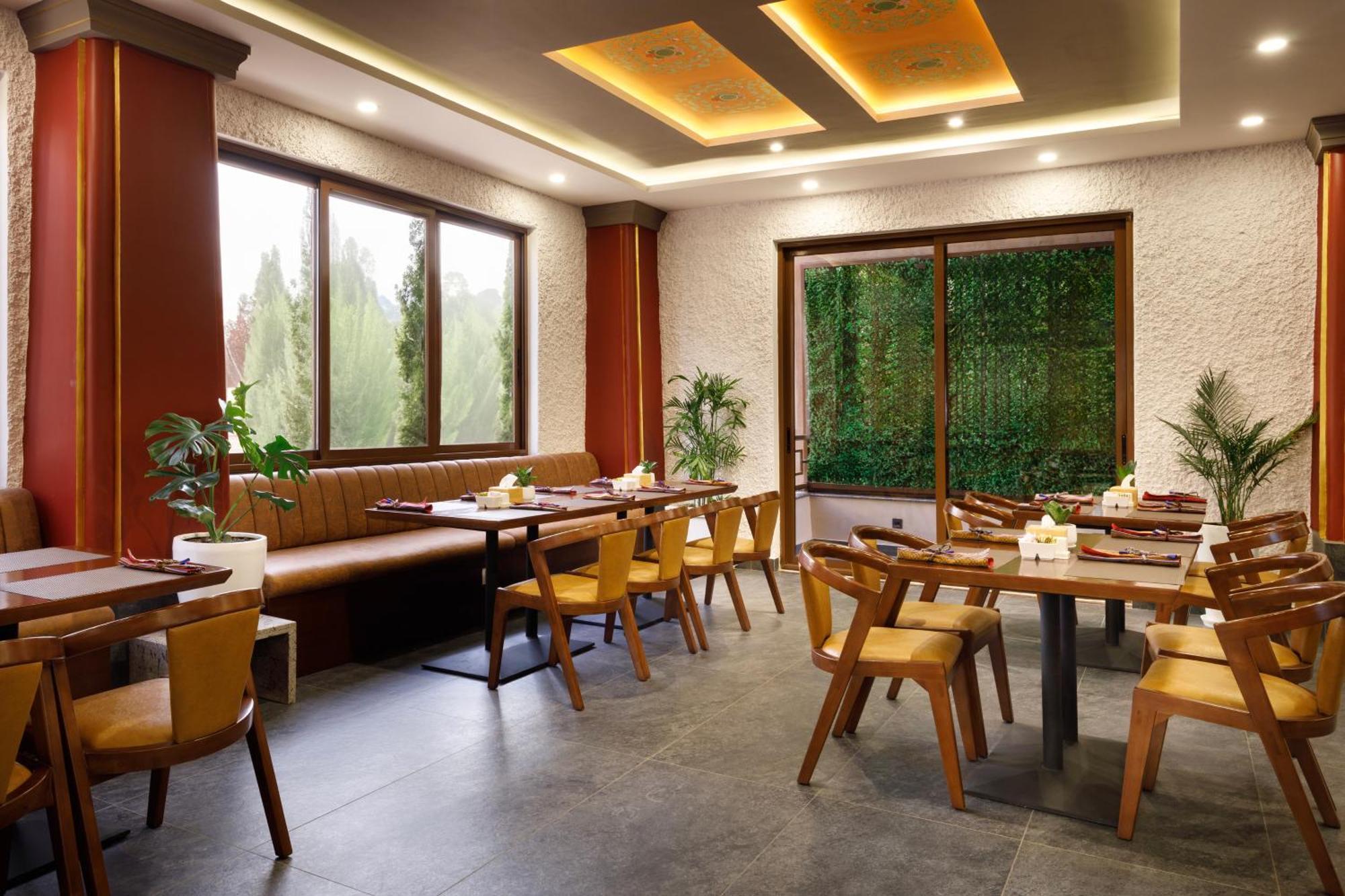 Atisha Hotel Kathmandu Exterior foto